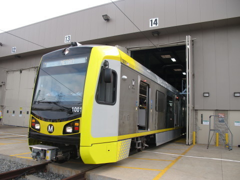 LRT Dibangun: Waktu Tempuh Cibubur-Dukuh Atas 30 Menit ...